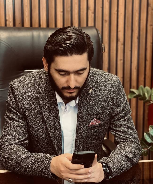 آقای حسینی