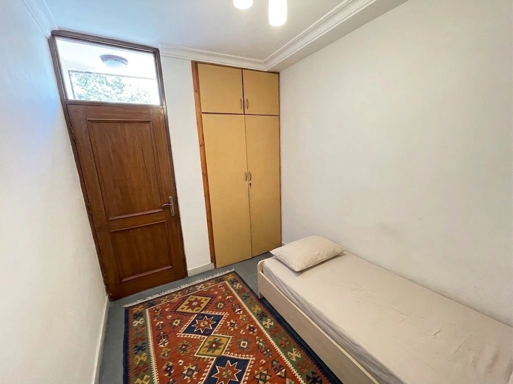 آپارتمان ۶۴ متری/ احمدزاده/ سند تک برگ