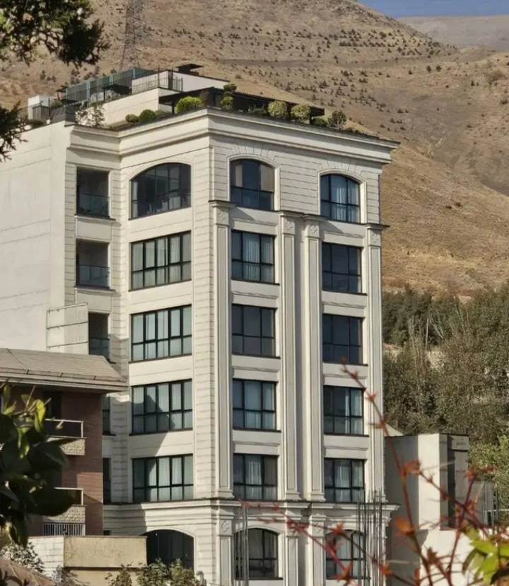 ۱۸۵ متری/لاکانی/پیش فروش