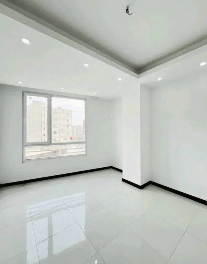 ۲۰۰متری/معلم/نو ساز