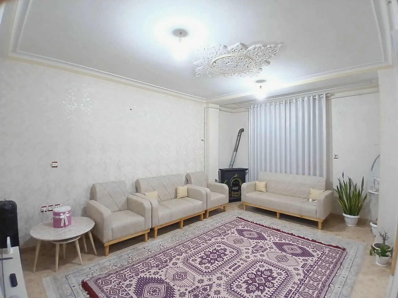 ۶۵ متری / معلم/ مشاعات تمیز