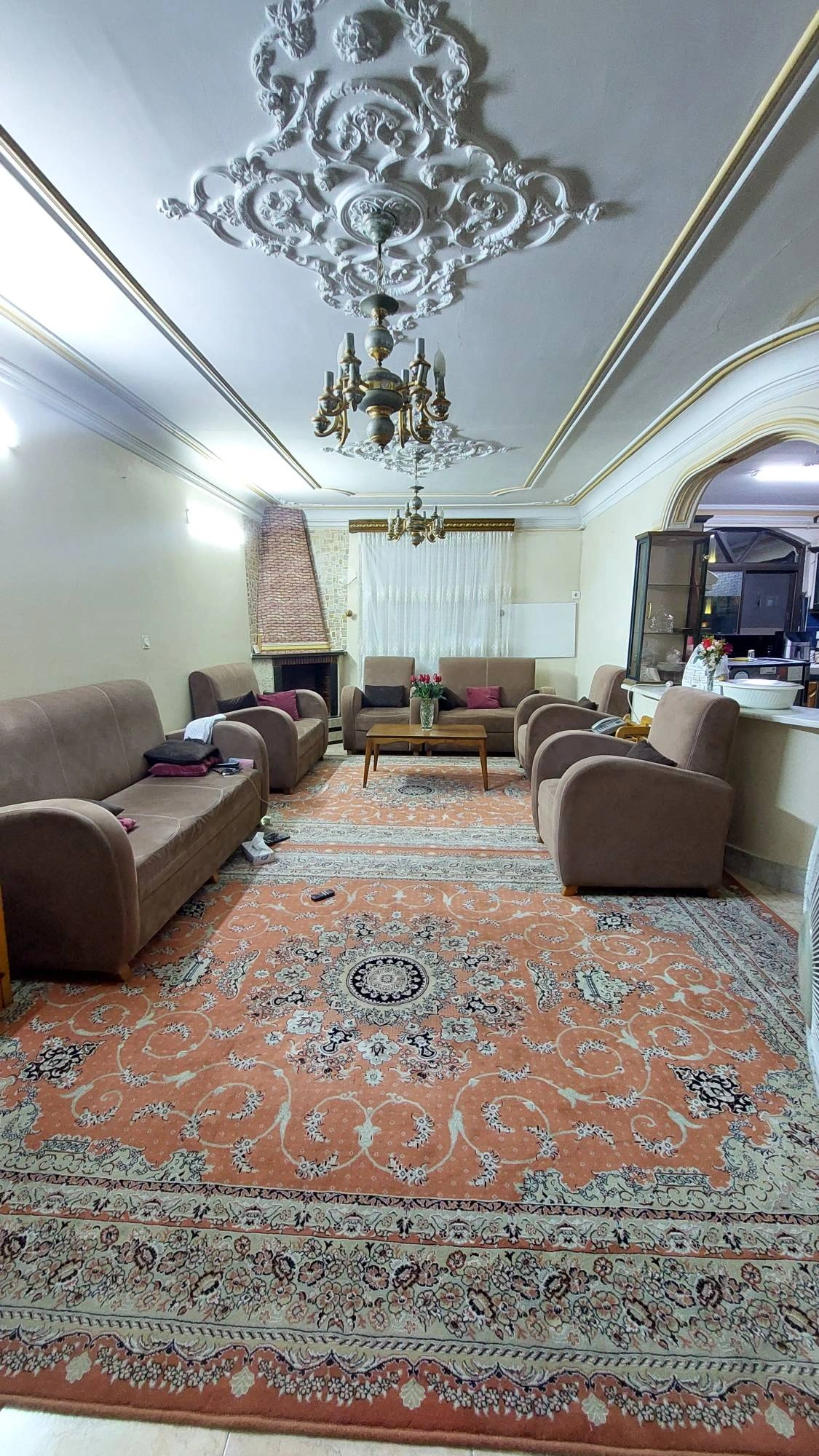 ۹۳ متری/معلم/سند تک برگ