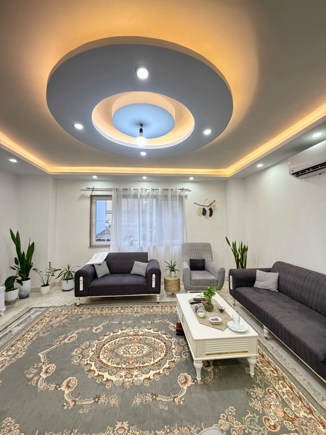 آپارتمان ۹۰ متری/جهاد/نسق بنچاق دار