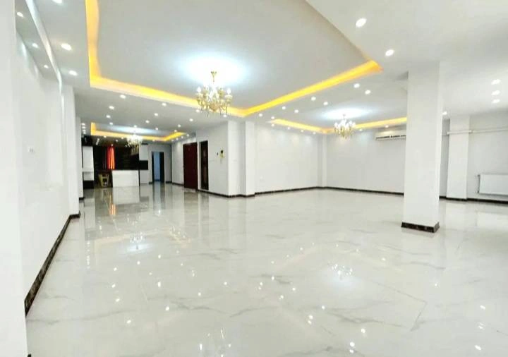 ۱۳۰متری/سعدی/نوساز